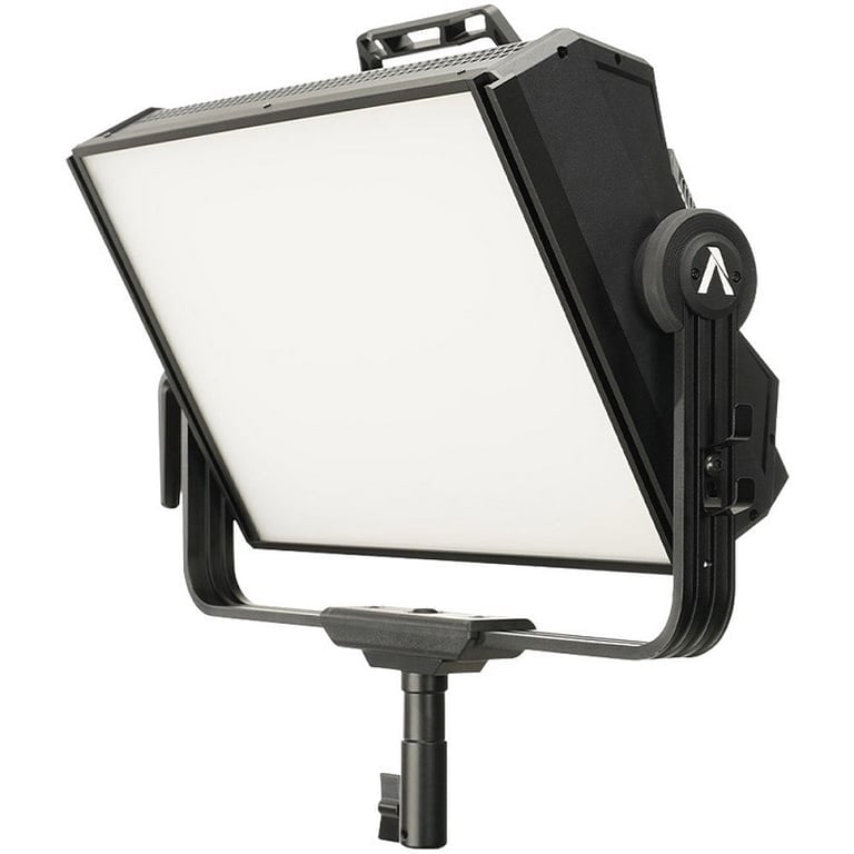 Ảnh minh họa Đèn led Aputure NOVA P300c RGBWW 1