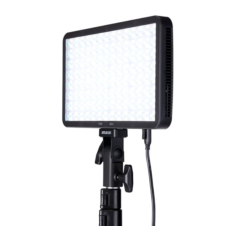 Ảnh minh họa Đèn led bảng Amaran Pano 60c Kit Charcoal 1