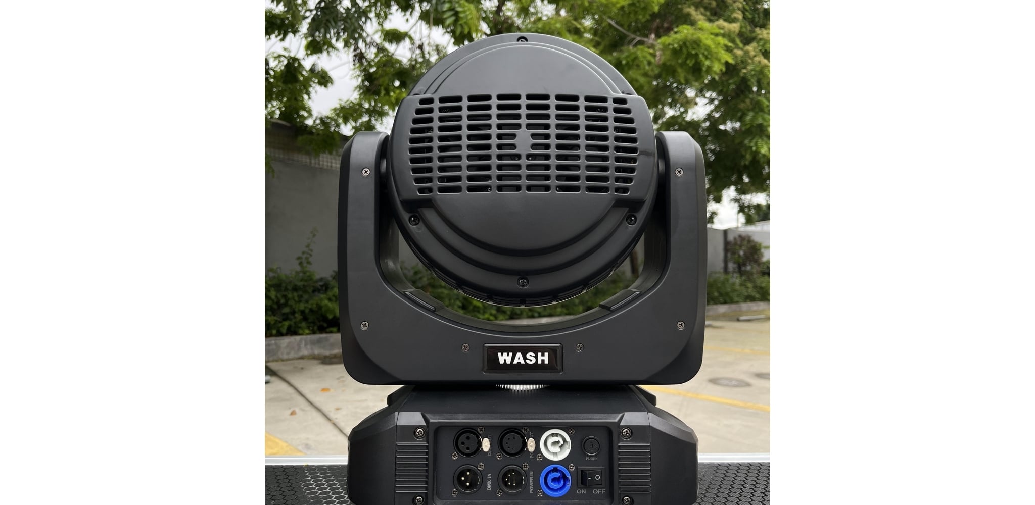 Ảnh minh họa Đèn Moving Led Mitek & HBK Mini B-EYE 1920 1
