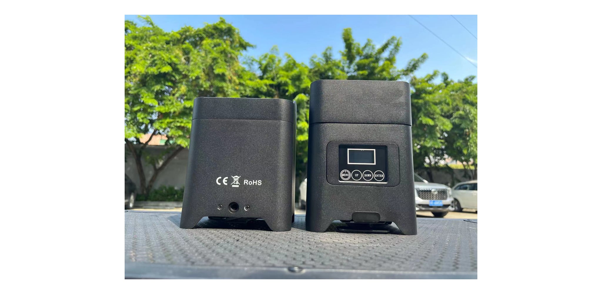 Ảnh minh họa Đèn Wireless Battery Par B6 IP Mitek & HBK 2