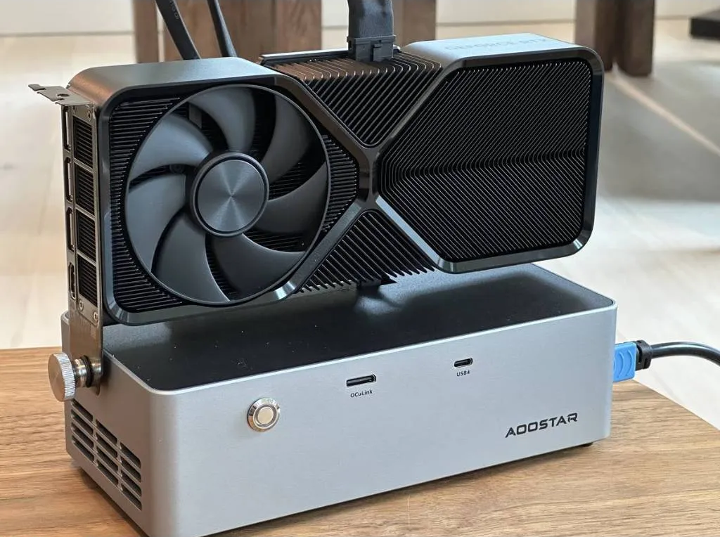 Dock eGPU OCuLink Aoostar AG02 OcuLink USB4