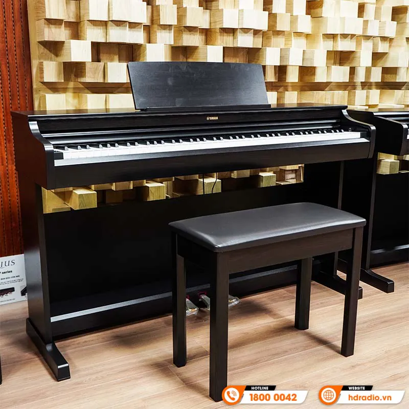 Ảnh minh họa Đàn Piano Yamaha YDP-166, 88 phím GrandTouch-E, 10 âm sắc, 192 đa âm, 353 bài hát tích hợp 3