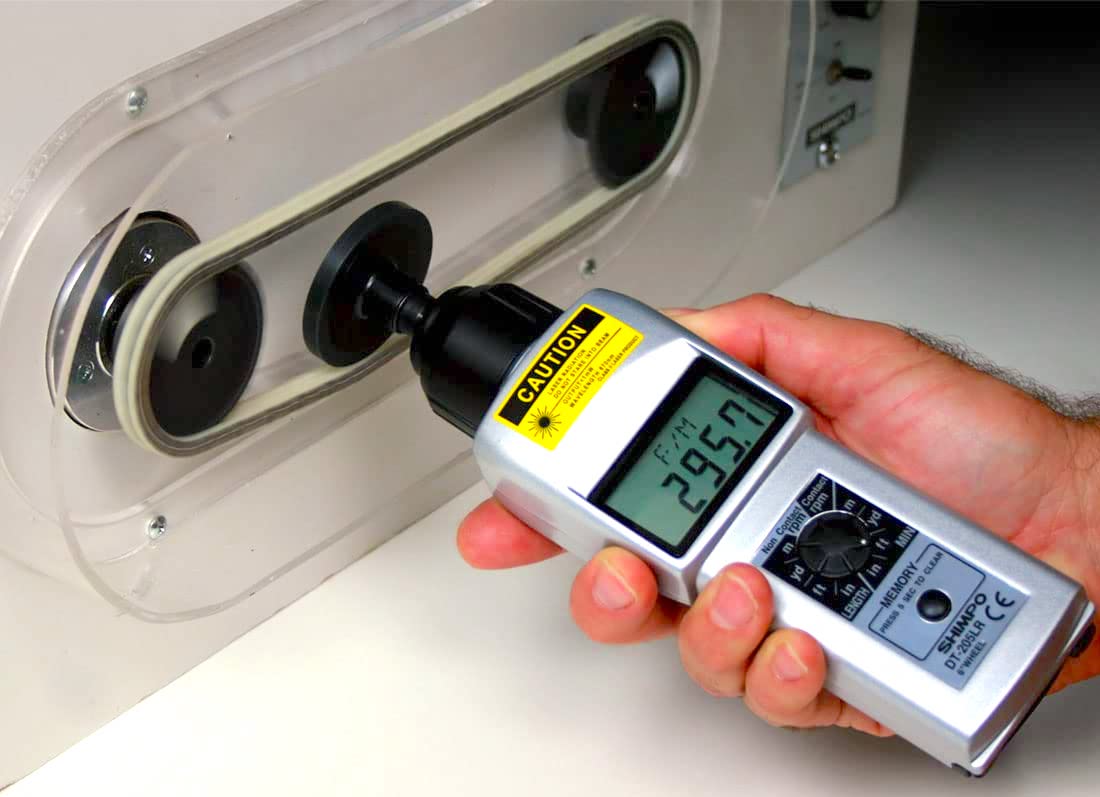 Ảnh minh họa NIDEC DT-205LR-S12 máy đo tốc độ vòng quay, tốc độ băng tải (6 ~ 99,999 RPM) 2