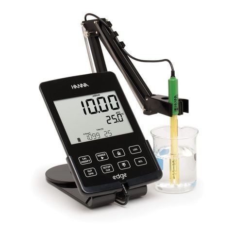 Edge Đa Chỉ Tiêu – Máy Đo EC/TDS/NaCl/Nhiệt Độ HI2030-02