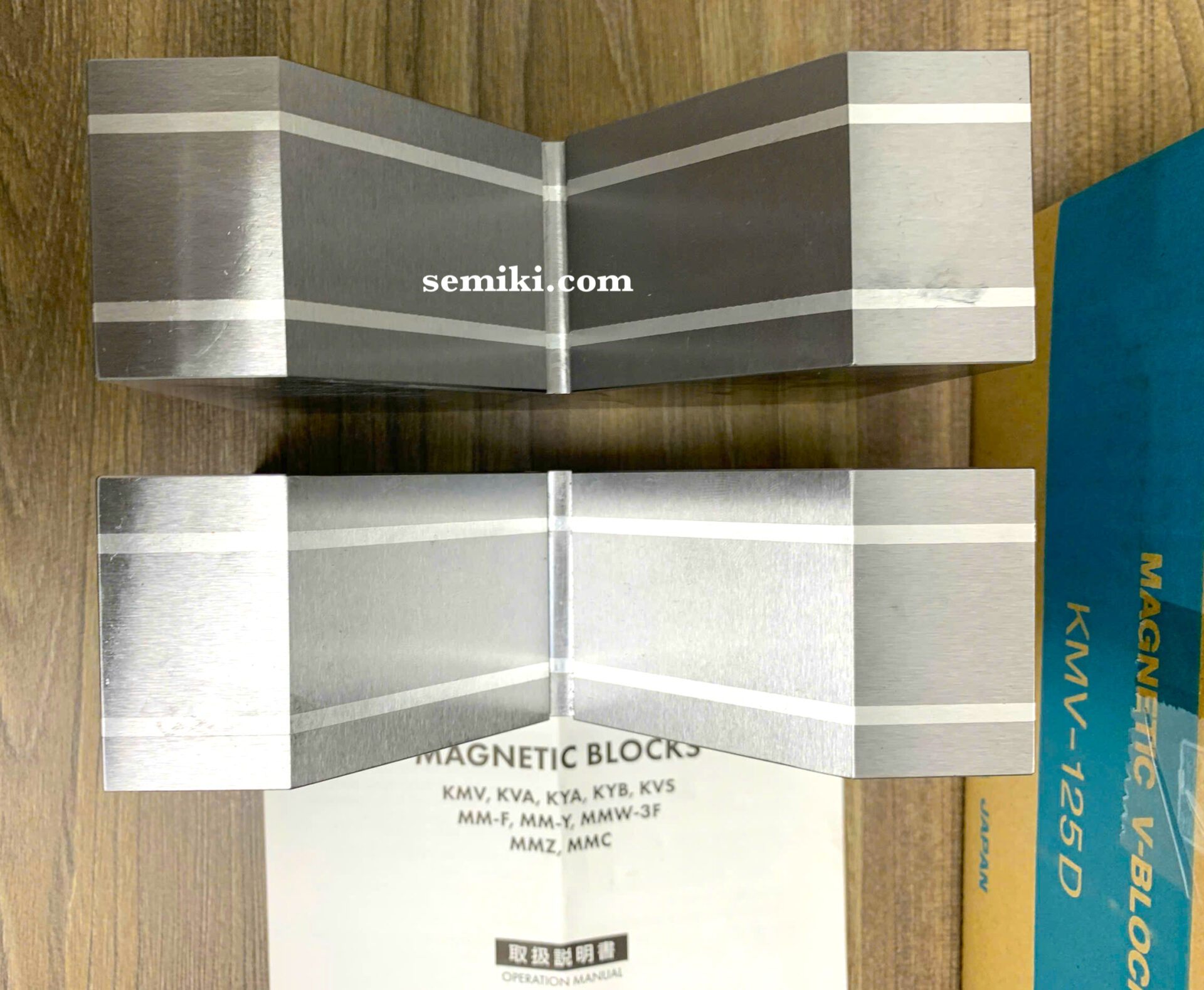 Ảnh minh họa KANETEC Magnetic V-Blocks KMV-125D ( KMV series) Khối V từ tính (230N/23kgf) 1