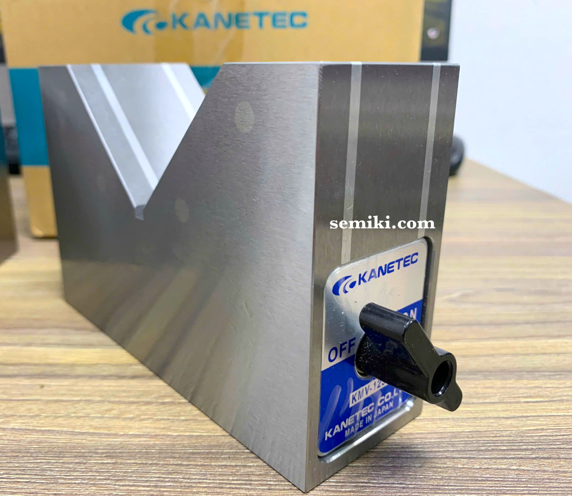 Ảnh minh họa KANETEC Magnetic V-Blocks KMV-125D ( KMV series) Khối V từ tính (230N/23kgf) 3