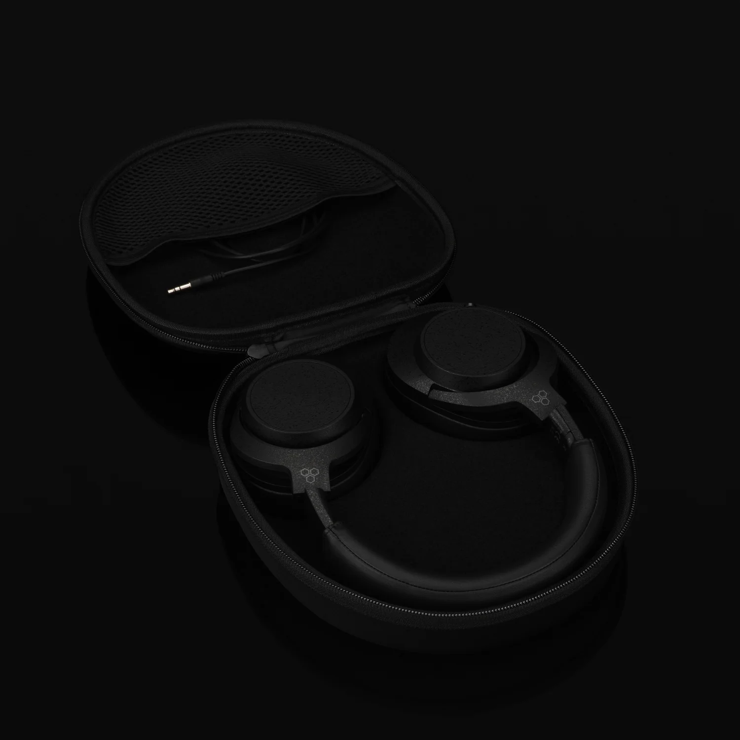 Ảnh minh họa Final Audio UX5000 3