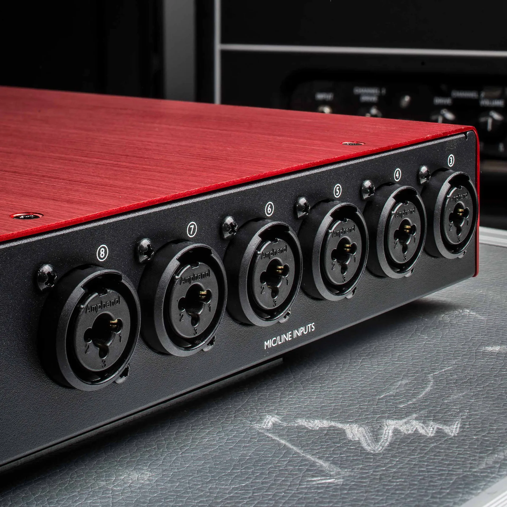 Ảnh minh họa Focusrite Clarett+ OctoPre 8-Channel Adat Preamp 3