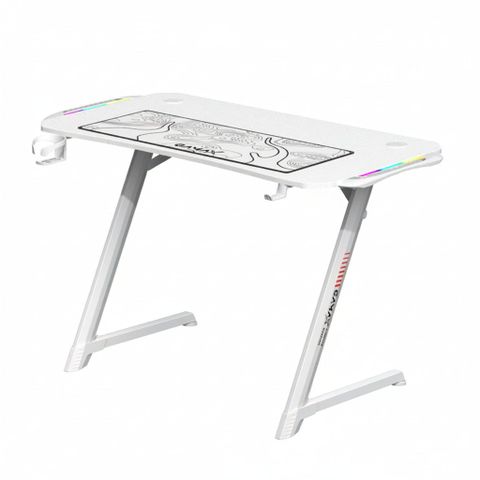Bàn gaming Gamax Z5-1160 sợi carbon với đèn RGB và bàn di chuột