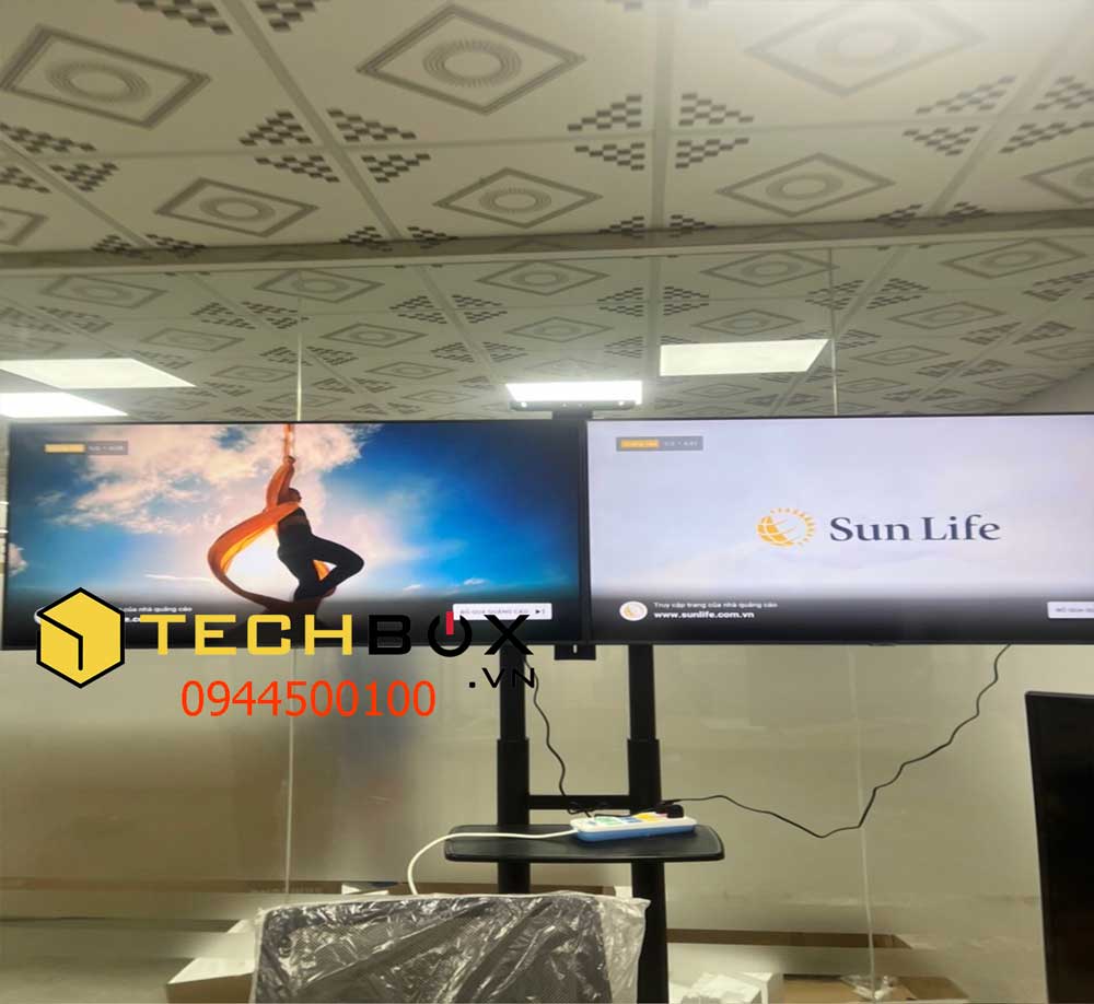 Ảnh minh họa Giá treo tivi di động 2 màn hình 32-55 inch 3