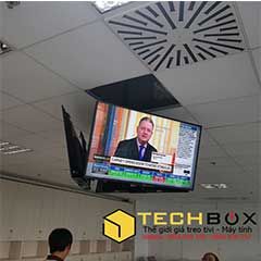  Giá treo tivi thả trần 3 màn hình (32-55) inch 