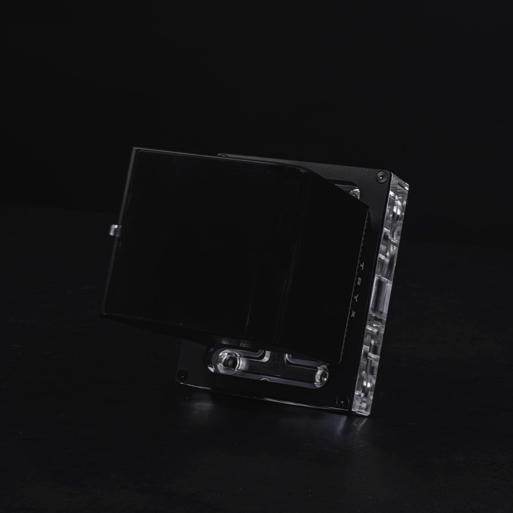 Ảnh minh họa Tản nhiệt nước Modding Cafe Stealth Tubing CPU Water Block X Tryx Panorama 1