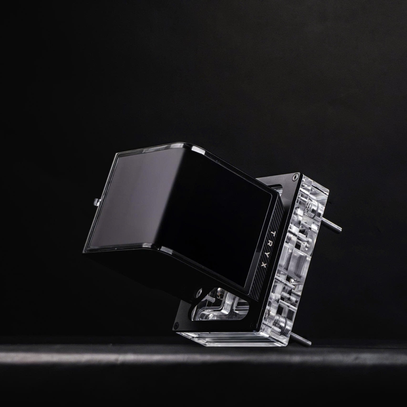 Ảnh minh họa Tản nhiệt nước Modding Cafe Stealth Tubing CPU Water Block X Tryx Panorama 2