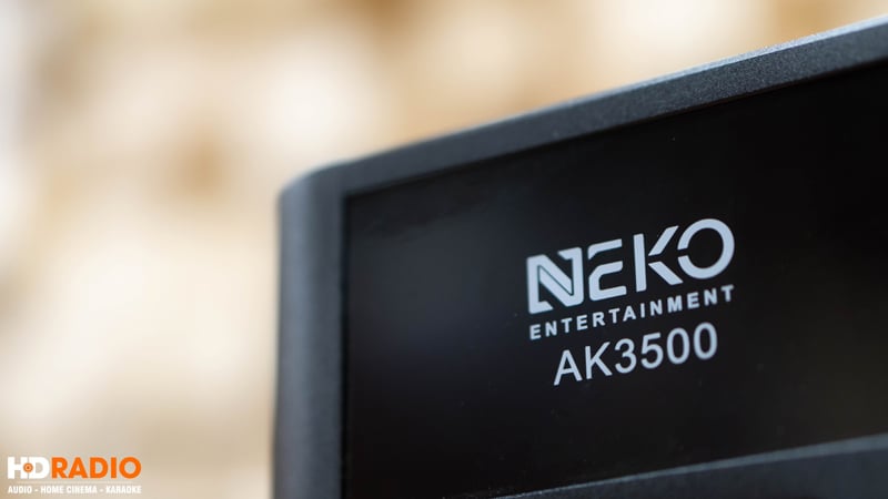 Ảnh minh họa Đẩy liền vang Neko AK3500 (450Wx2 Kênh, Bluetooth, Optical, DSP Chống hú, 2 tay mic không dây) 3