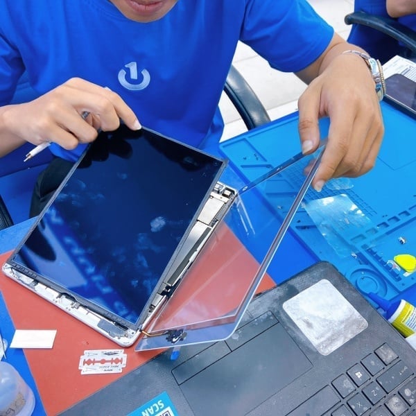 Khắc phục lỗi Bo Mạch Ipad Pro 11 Inch Bị Hỏng