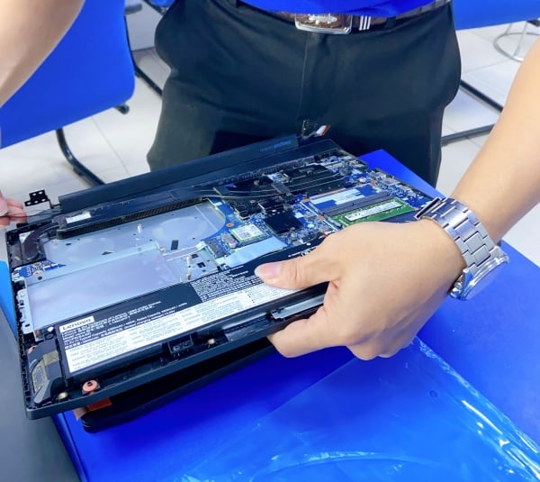Khắc phục lỗi Dell Vostro 3405 Bị Nóng Máy