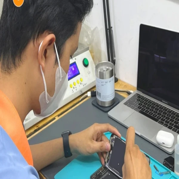 Ảnh minh họa Khắc phục lỗi màn hình trắng iPhone 11 | 11 Pro | 11 Pro Max 2