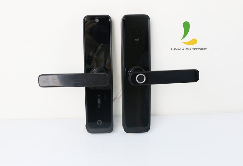 Ảnh minh họa Khóa cửa vân tay Tuya X2 đen 1
