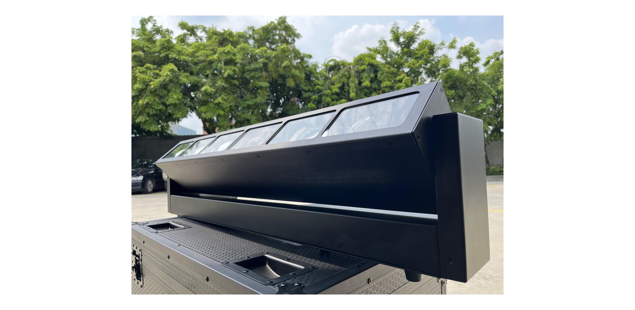 LED Moving Bar Lights Mitek & HBK Shar Bar T6