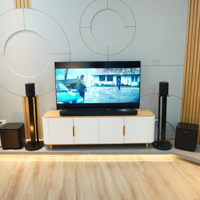 Ảnh minh họa Bộ loa soundbar Bose SB51 (Bose Lifestyle Ultra Soundbar, Lifestyle Ultra Speaker, sub Lifestyle Ultra) 1