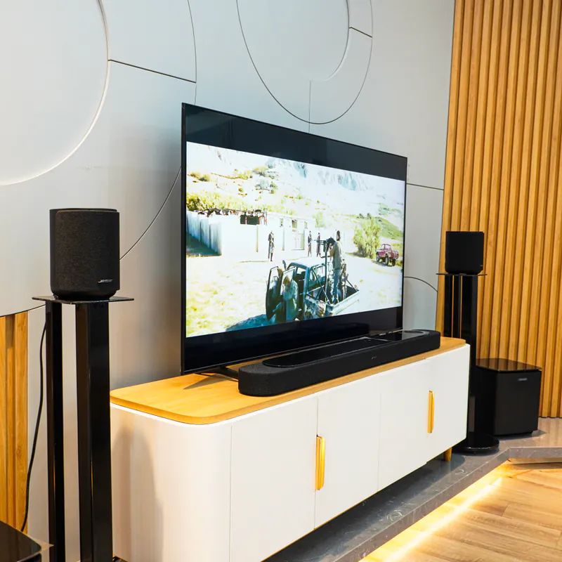 Ảnh minh họa Bộ loa soundbar Bose SB51 (Bose Lifestyle Ultra Soundbar, Lifestyle Ultra Speaker, sub Lifestyle Ultra) 3