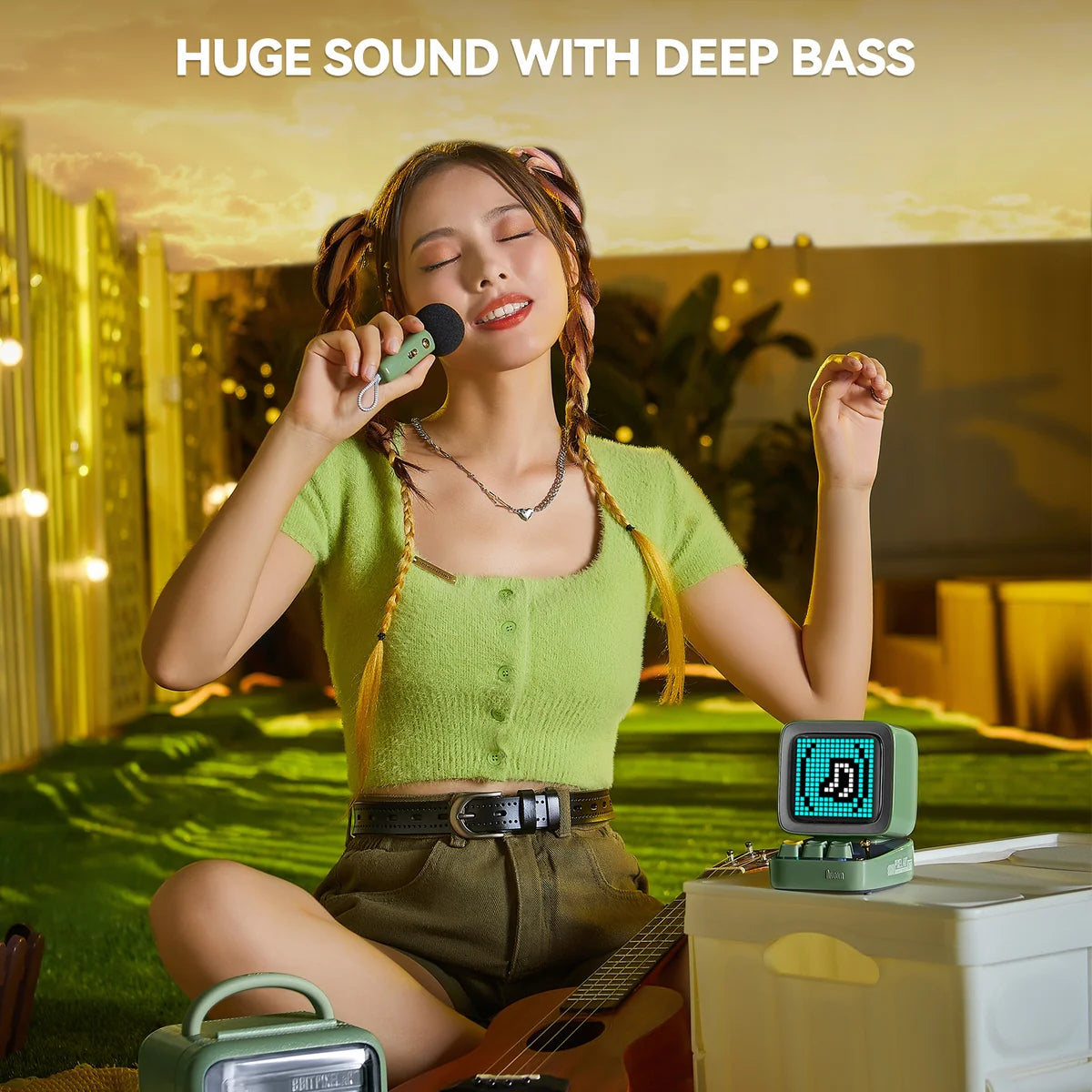 Ảnh minh họa Divoom Ditoo 5-Mic Loa Karaoke Bluetooth với Màn hình LED Pixel Art - Green 2
