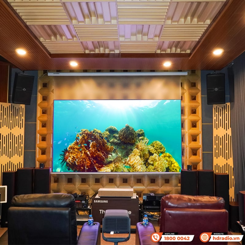 Ảnh minh họa Màn chiếu điện Jmgo (100 Inch và 120 Inch Tỉ lệ 16:9 có điều khiển) 1