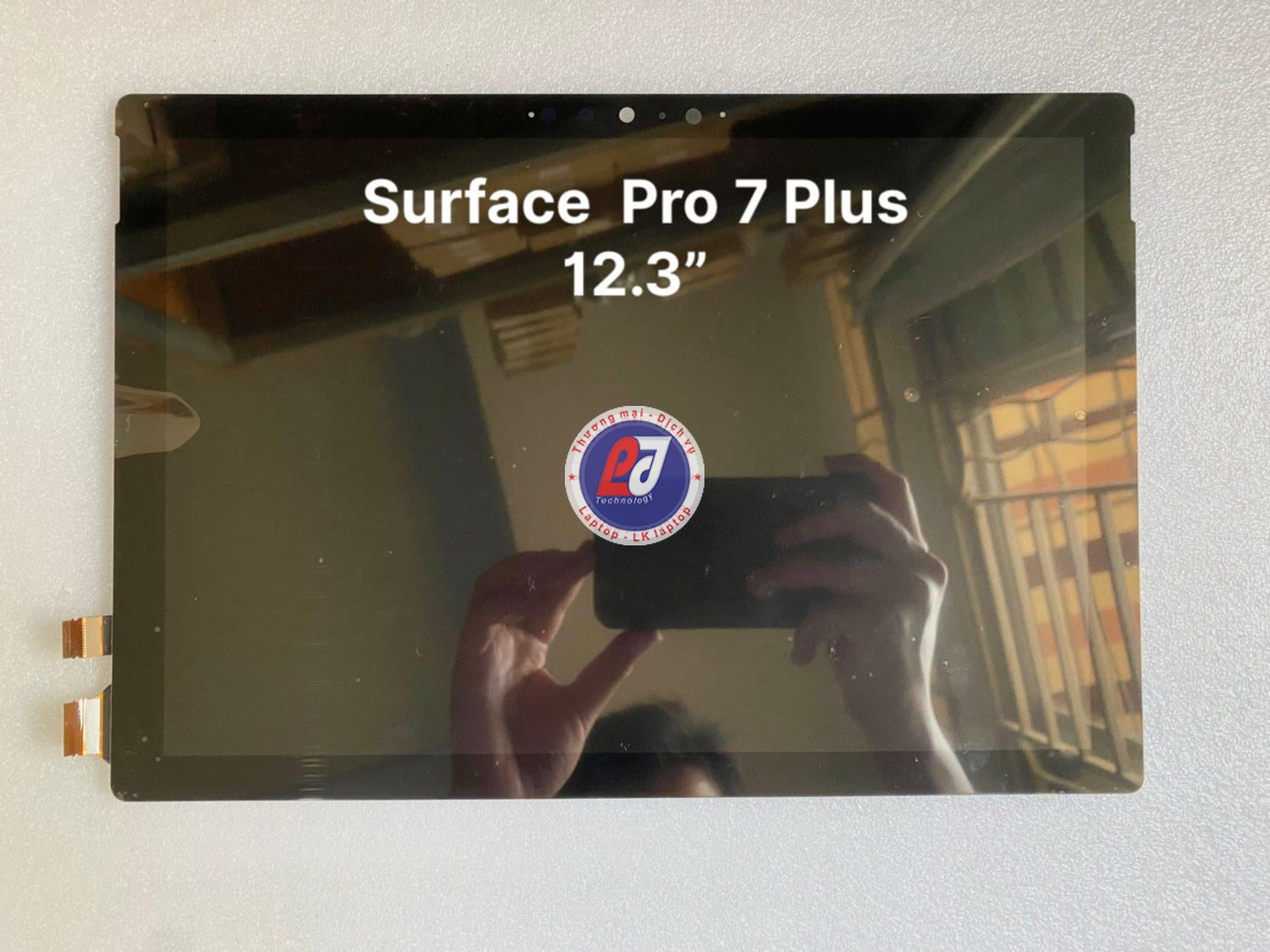 Ảnh minh họa Màn hình cảm ứng Microsoft Surface Pro 7 Plus 1