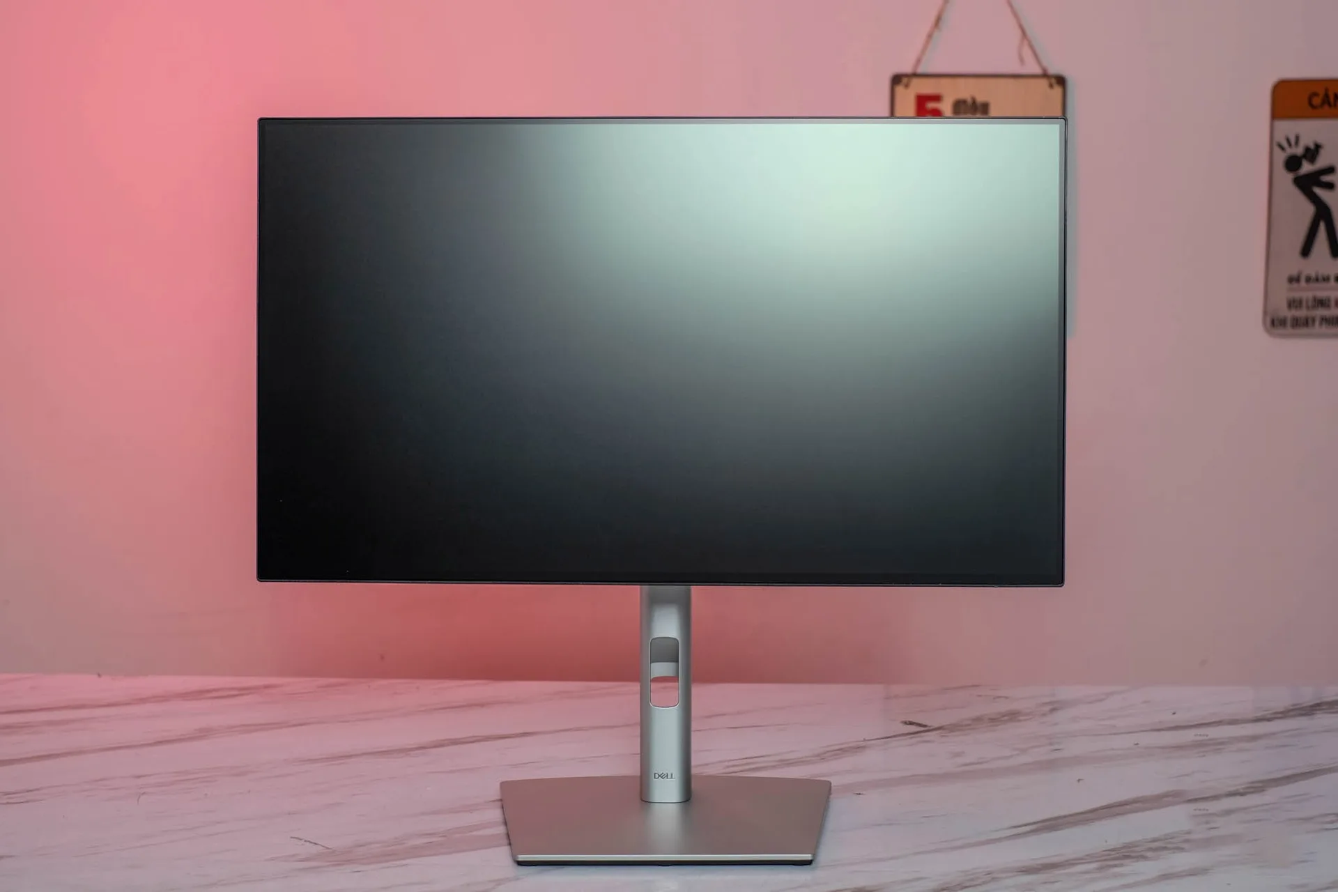 Ảnh minh họa Màn hình Dell Ultrasharp 24inch U2422 2