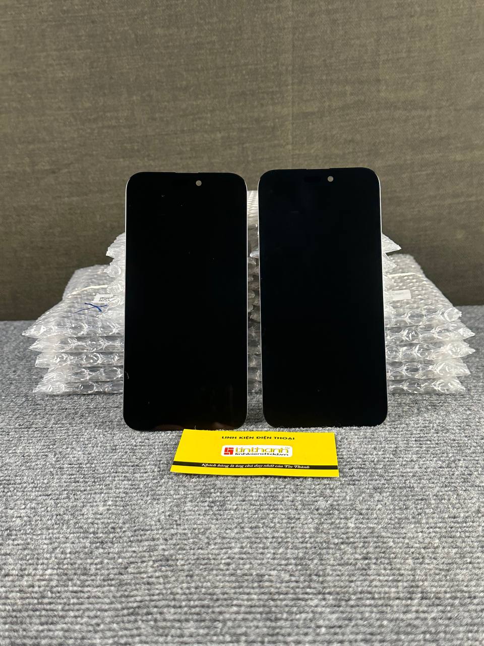 Ảnh minh họa Màn hình iPhone 15 Pro Max ép kính ( IC Chưa sàng ) 2