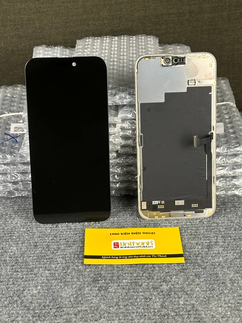 Màn hình iPhone 15 Pro Max ép kính ( IC Chưa sàng )