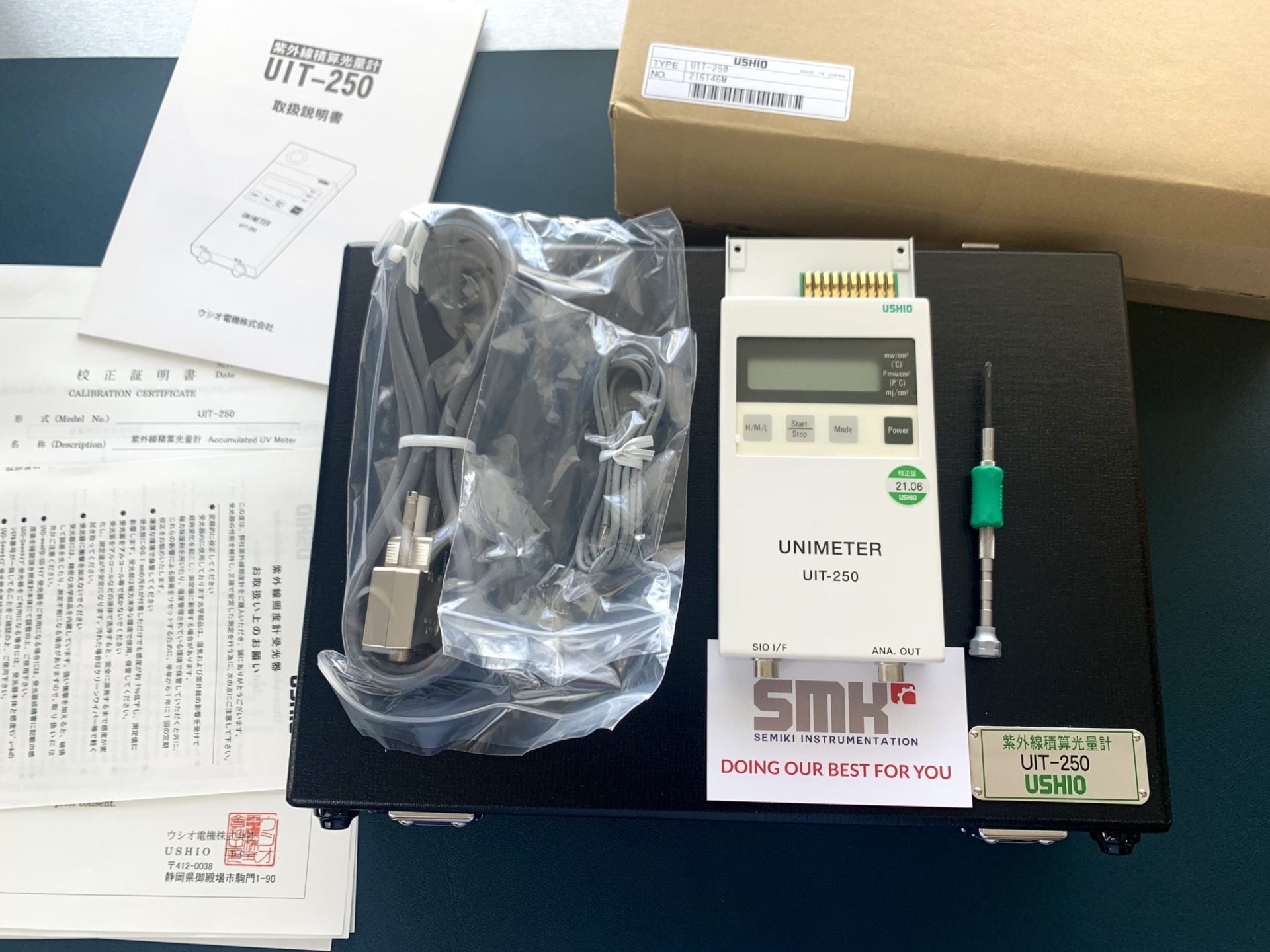 MÁY ĐO BƯỚC SÓNG TIA UV USHIO UIT-250, UIT-250A