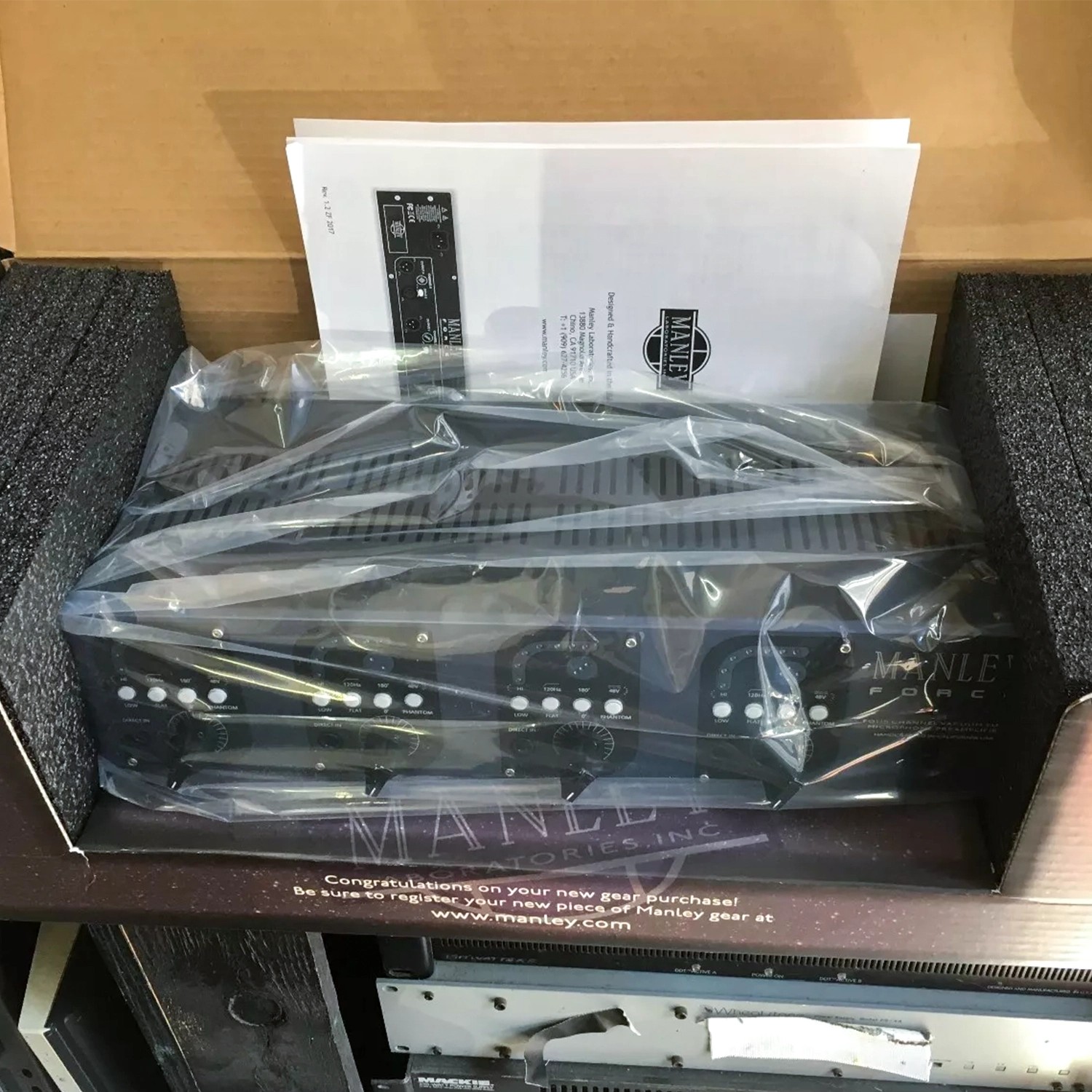 Ảnh minh họa Mic Preamp Manley FORCE Four Channel Chính Hãng 3