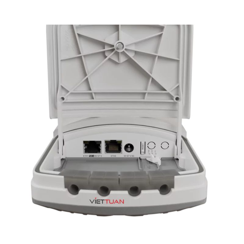 Ảnh minh họa MikroTIK wAP ax LTE7 2