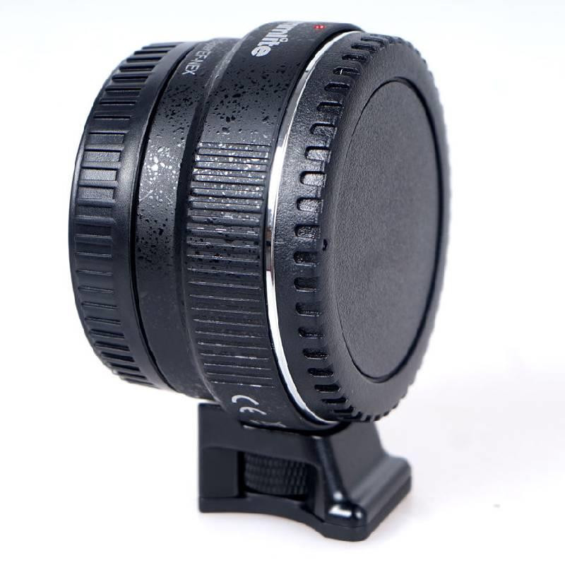 Ảnh minh họa Ngàm Chuyển Commlite Sony E-Mount Sang Canon EF/EF-S 2