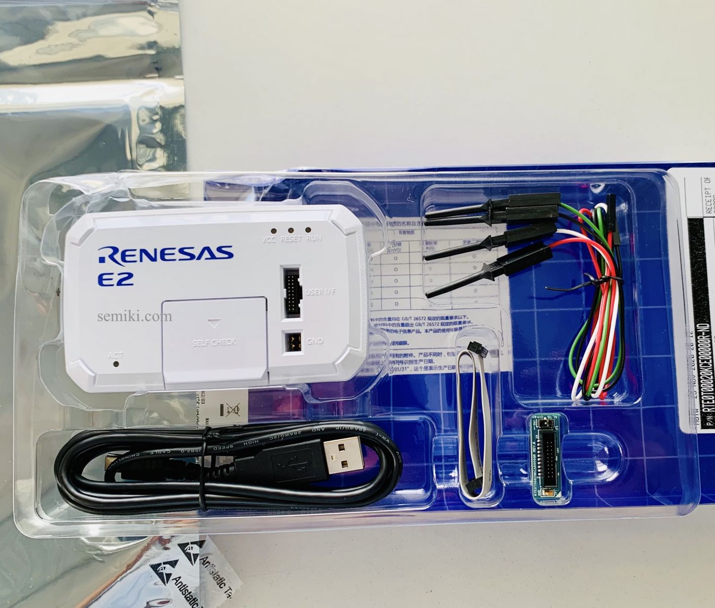Ảnh minh họa RENESAS E2 Emulator Programmer bộ giả lập gỡ lỗi tích hợp trên chip 1