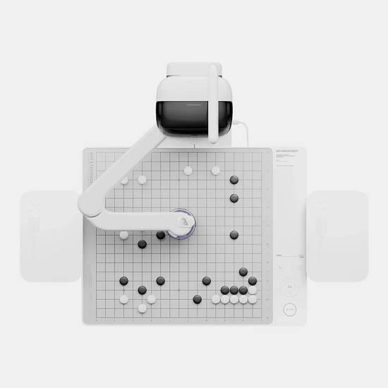 Ảnh minh họa Robot cờ vây SenseRobot Go 3