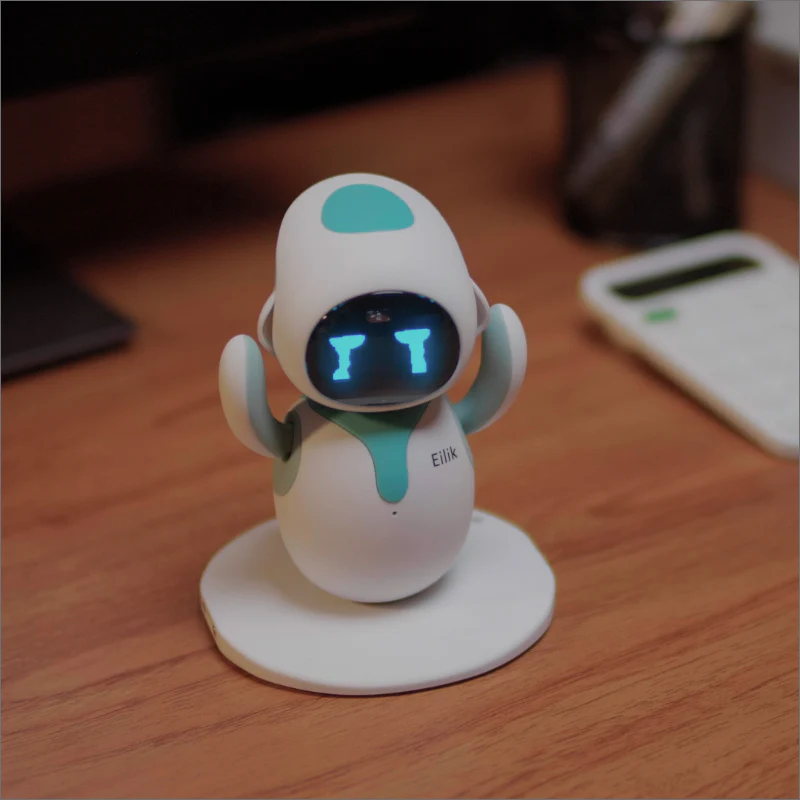 Ảnh minh họa Robot Energize Lab Eilik Xanh 1