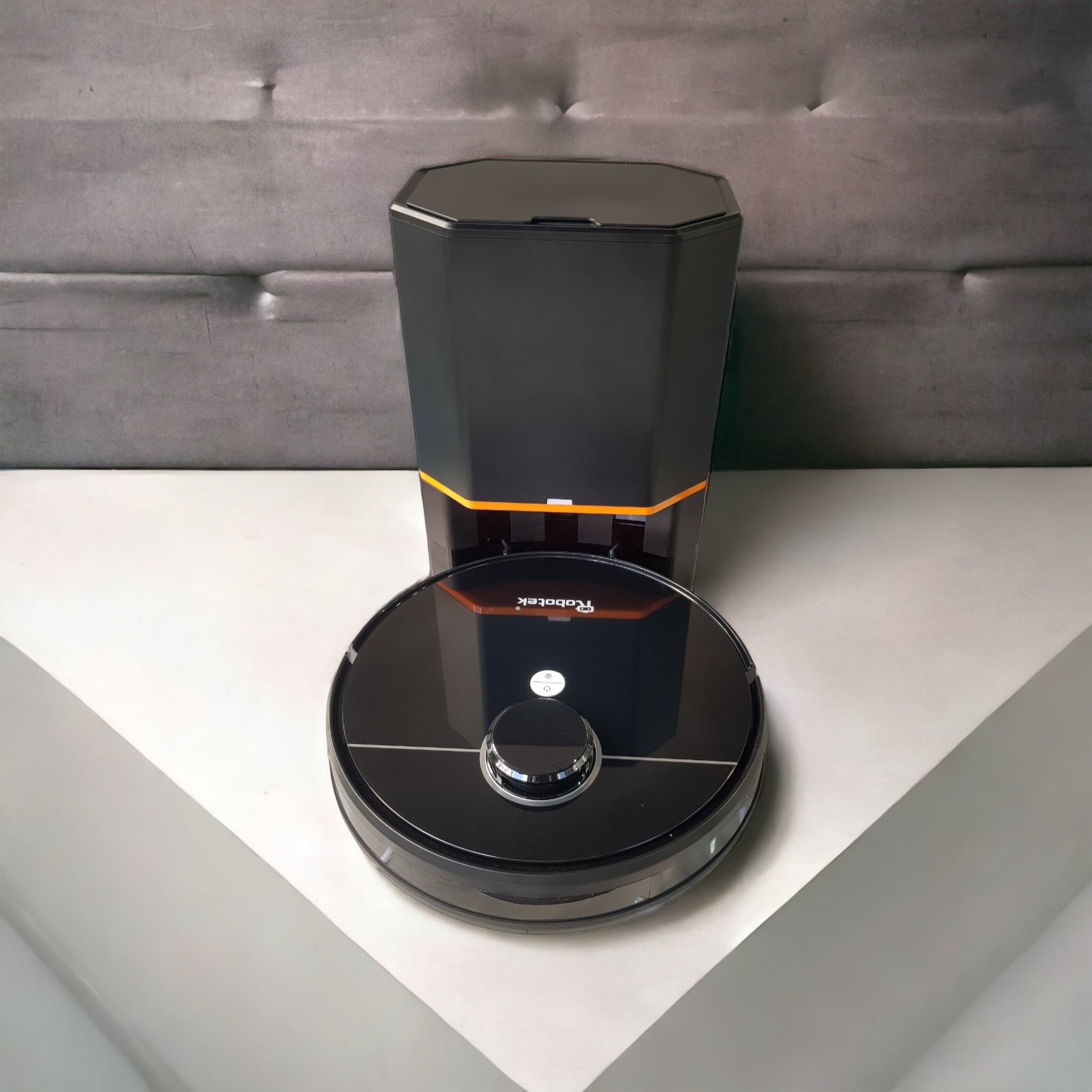 Ảnh minh họa Robot hút bụi lau nhà Robotek W800 (Hàng trưng bày) 2