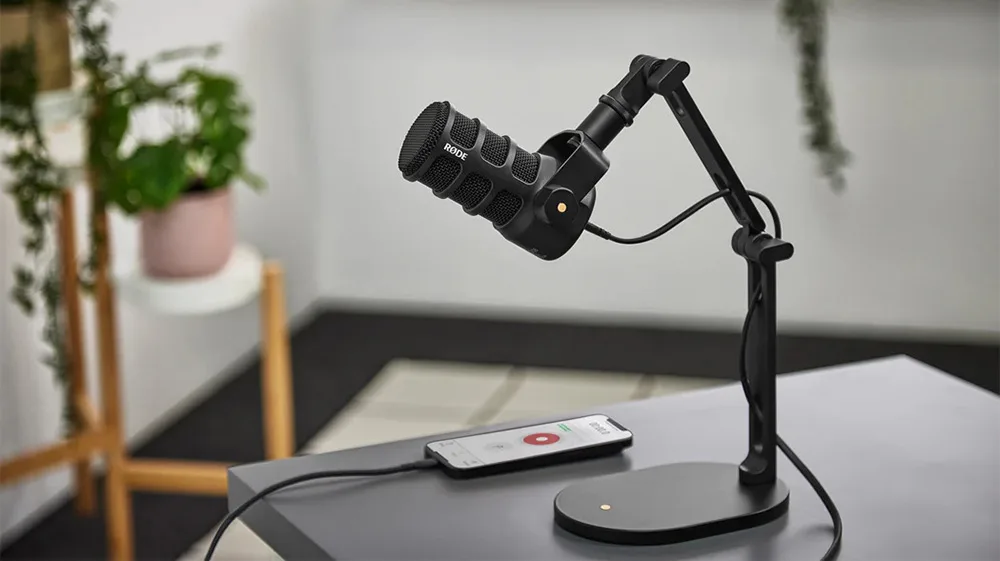 Ảnh minh họa RODE PodMic USB Dynamic Broadcast Microphone 2