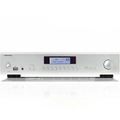  Rotel Integrated Amplifier A12 