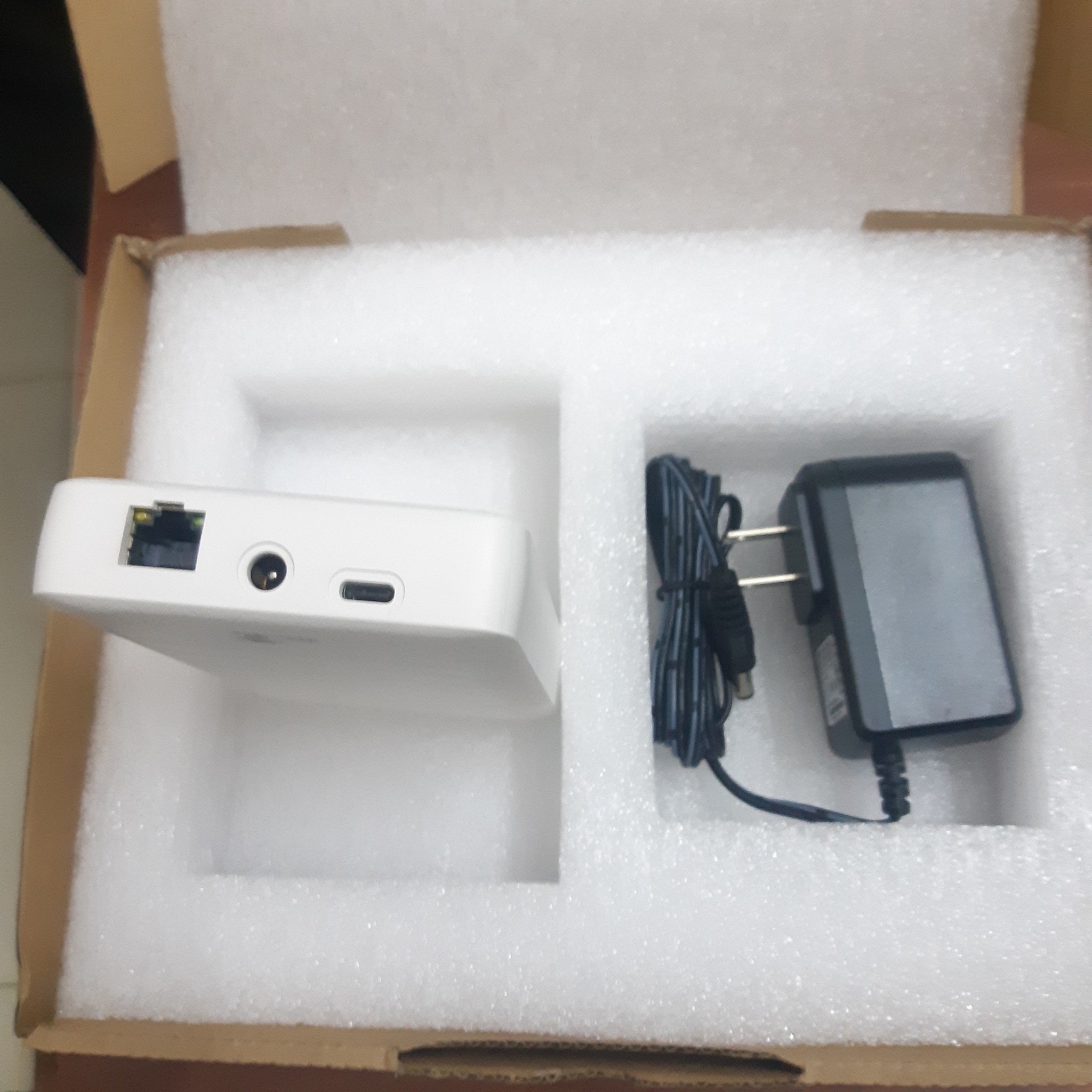 Ảnh minh họa Router 5G Unicom XFZ01 2