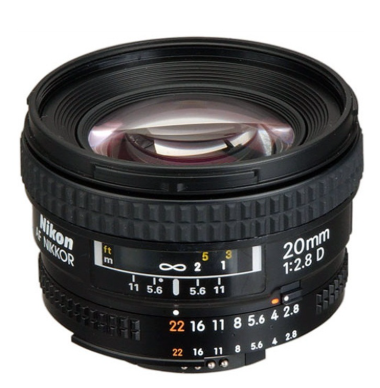 Nikon AF Nikkor 20mm f/2.8D