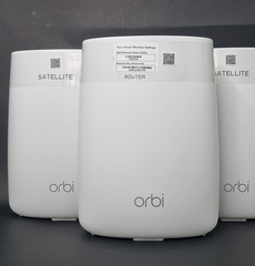  Bộ phát Netgear Orbi Tri-Band Mesh WiFi System RBK53S 