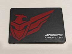  SSD NVMe Gen 3 OCPC dung lượng 256GB. R2500 W1300. 