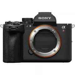  Sony Alpha A7R Mark VI Body + Sony FE 16-35mm F2.8 GM II 