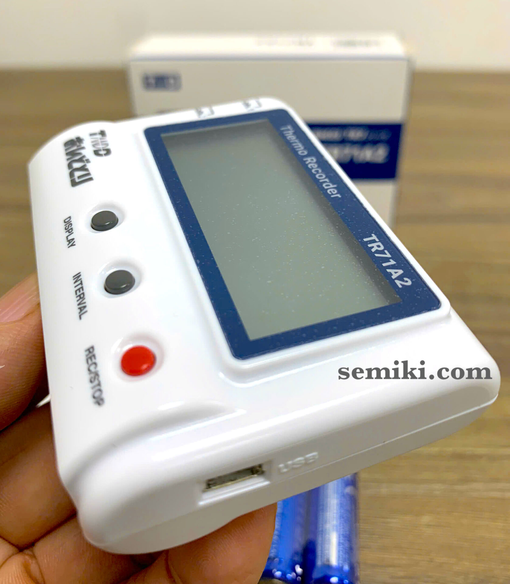 Ảnh minh họa T&D TR71A2 nhiệt kế ghi nhiệt độ không dây 2 kênh (-40 ~ 110℃) 3