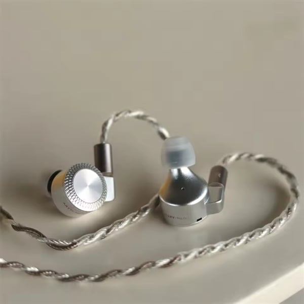 Ảnh minh họa Tai Nghe Artti T10 Pro In Ear 3