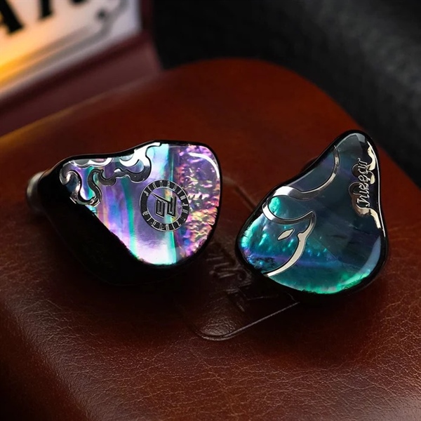 Ảnh minh họa Tai Nghe In Ear JUZEAR DEFIANT 3