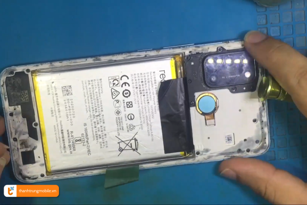 Ảnh minh họa Thay camera Realme C17 1